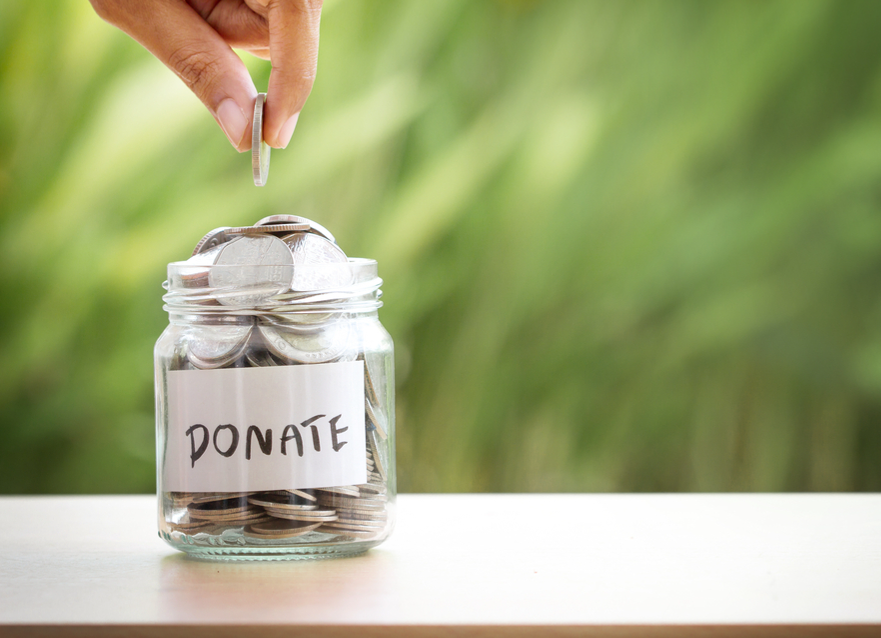 يداً بيد نبني ونعمر